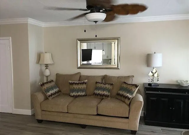 With Heated Pool - Waterfront View, Steps To - Coral C-2 Resort *
